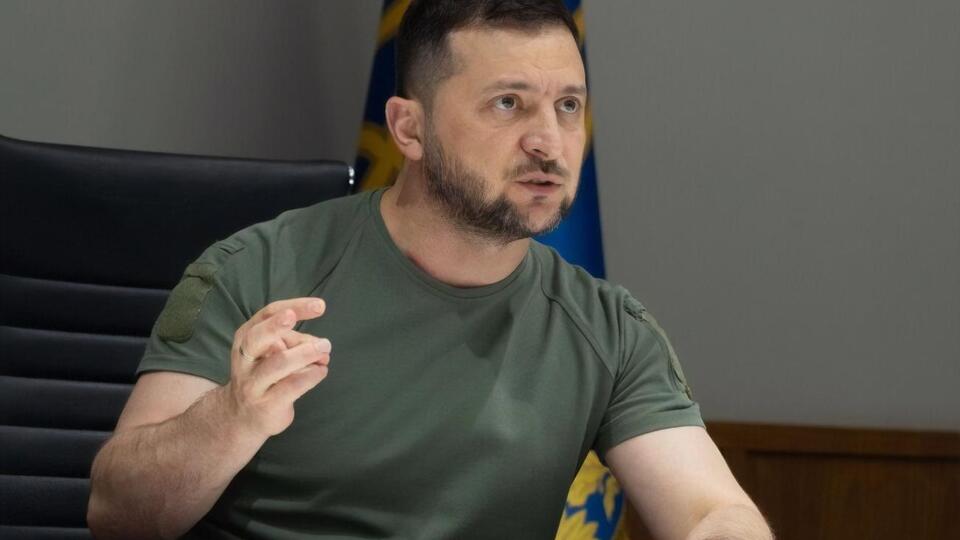 Зеленский: Ресурс у местных властей в стране на укрытия есть