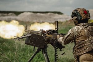 Украинские военные за сутки уничтожили около 600 оккупантов