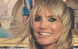 Клум знялася в сукні від Готьє