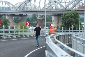 Максим Шкиль: Приглашаю водителей воспользоваться новыми съездами Дарницкого моста и оценить качество работ Autostrada!