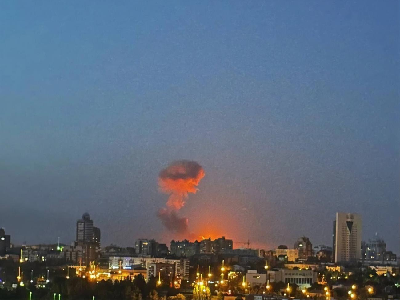 4 липня в Макіївці горів склад боєприпасів окупантів