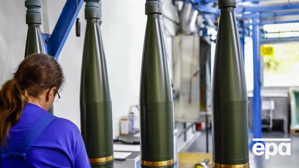 Зеленський заявив, що Україна використовує артилерію для захисту