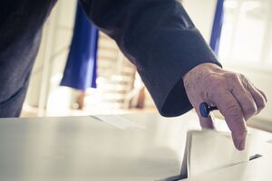 В Херсонском облсовете призвали жителей оккупированных районов не помогать врагу формировать картинку "счастливого населения", которое якобы добровольно участвует в выборах