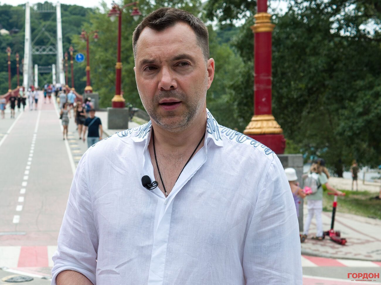 Арестович наголосив, що російські війська на окупованій території "добре закопалися"