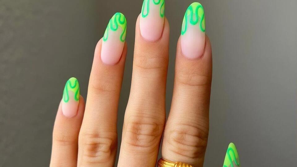 Мастер использовала матовую основу