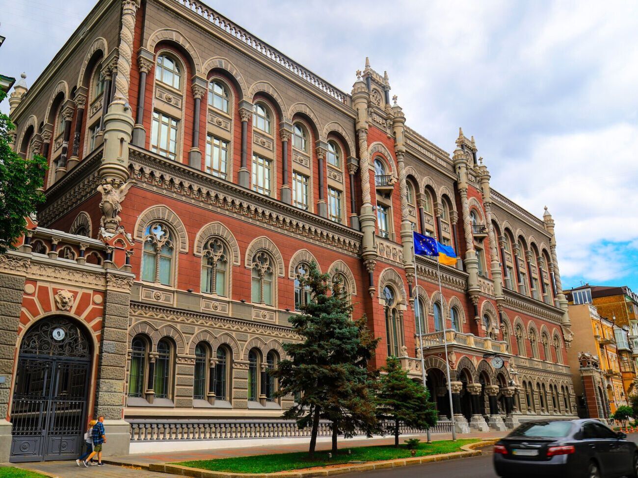 За даними НБУ, у червні міжнародні резерви України зросли на 4,5%