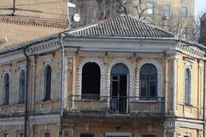 Активісти стверджували, що будівлю хочуть знести, а на її місці – побудувати офіс
