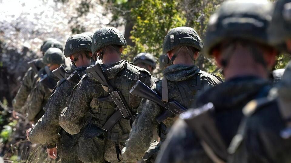 В районе населенного пункта Розовка Запорожской области около 20 российских военных отказались выполнять боевые задачи на передовых позициях, отметили в Генштабе ВСУ