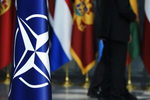 Будущее вступление Украины в НАТО поддерживают 22 страны из 31, входящей в блок