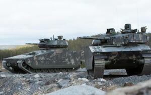 За словами Резнікова, CV 90 прибули в Україну й готові до бою