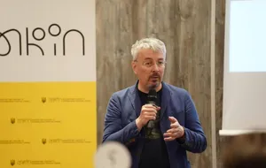Ткаченко: Более 1500 объектов культурной инфраструктуры – преимущественно это клубы, библиотеки – получили повреждения или разрушены