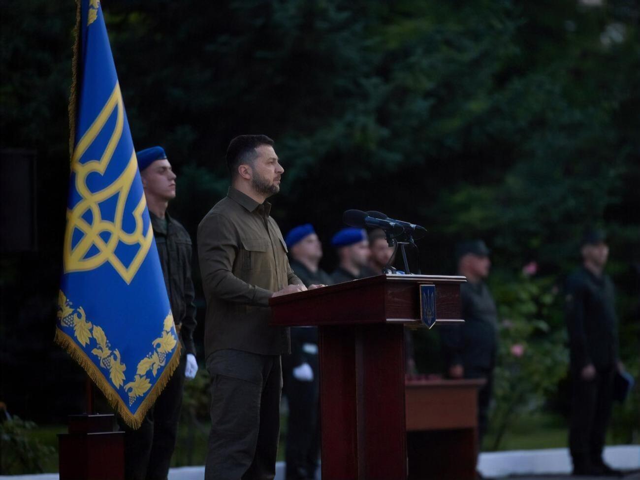 Зеленский назвал имена&nbsp;более 270 Героев Украины