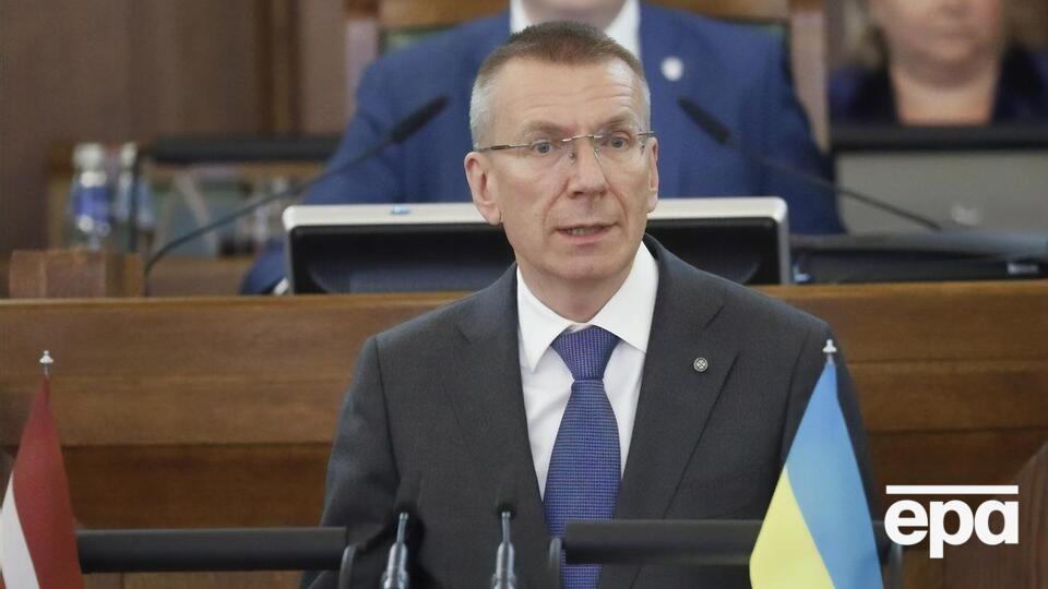 Рінкевичс зазначив, що його країна "й далі підтримуватиме героїчний український народ у його боротьбі за свободу до остаточної перемоги України"