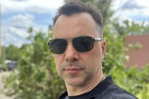 Арестович: Виросло покоління політиків, які не вміють не те що діяти, а навіть оцінювати правильно не хочуть