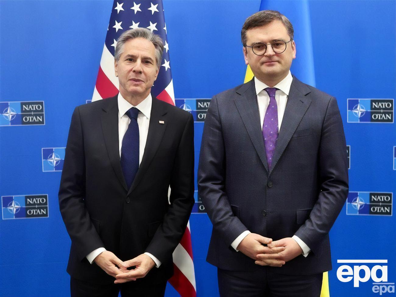 Блинкен и Кулеба провели телефонный разговор