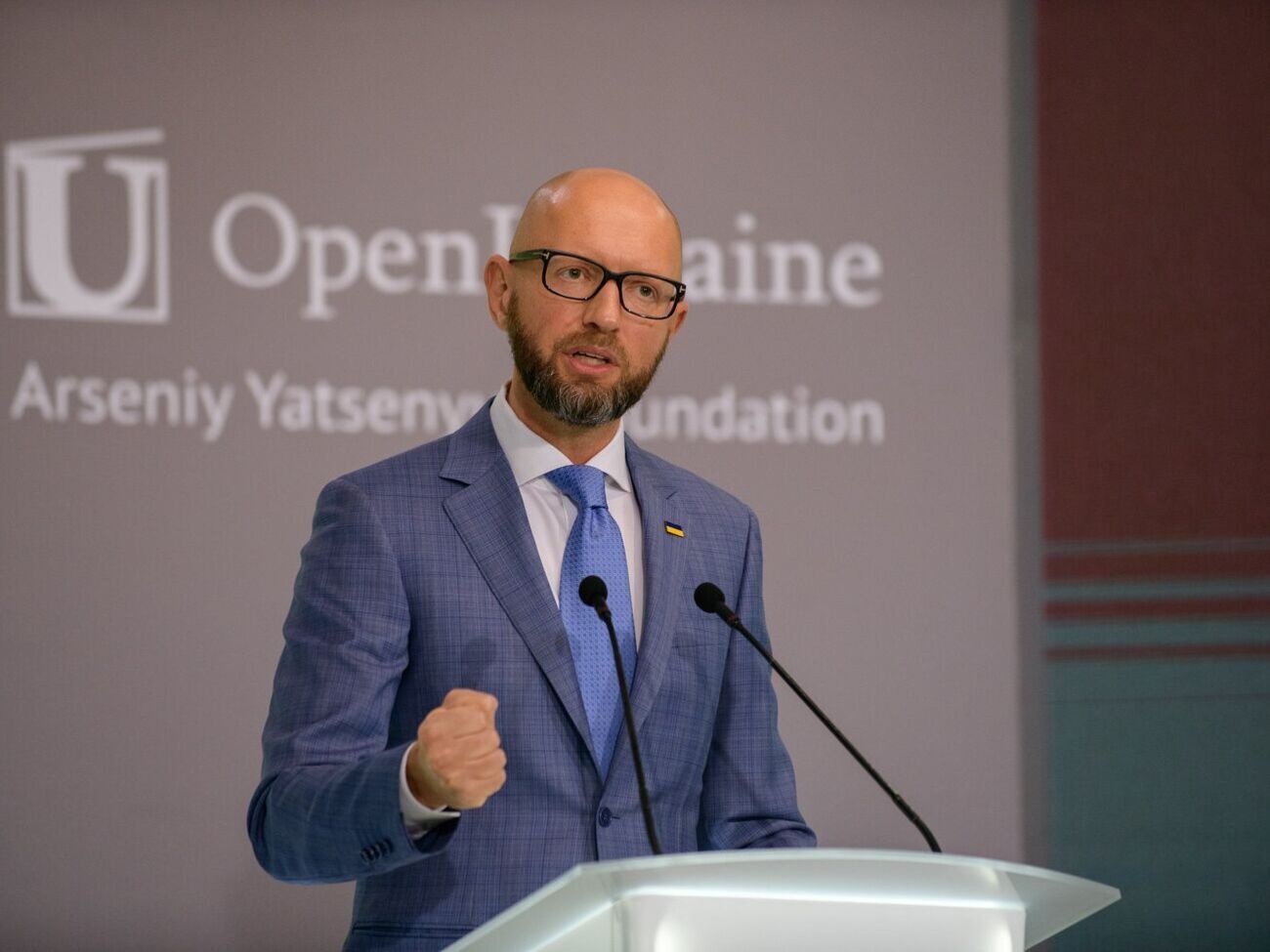 Яценюк: Хочеться вірити, що на саміті НАТО у Вашингтоні 2024 року станеться диво і Україна увійде в Альянс