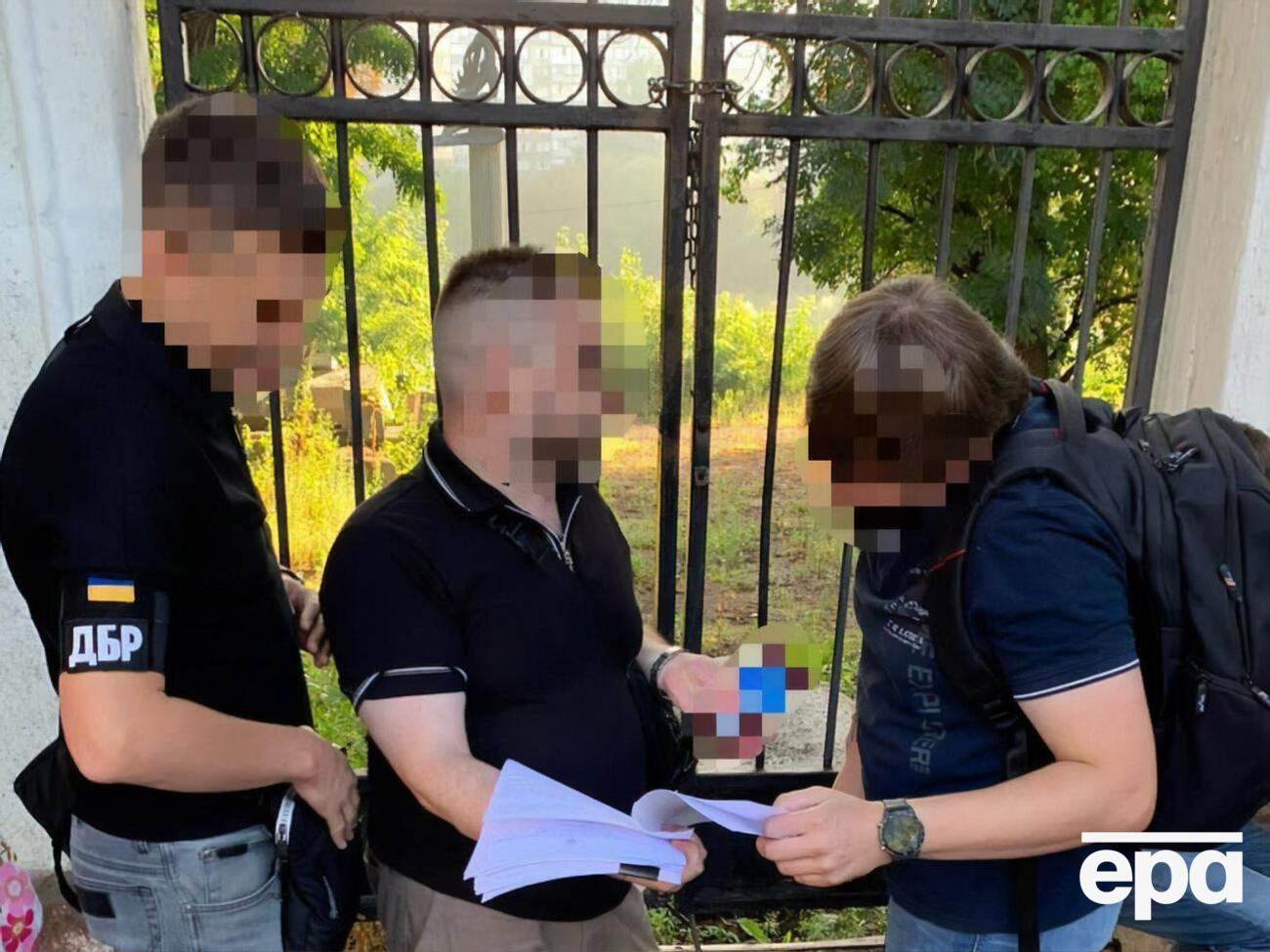 Трьох депутатів та одного помічника повідомили про підозру