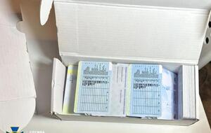 Стоимость подделки составляла от 8 тыс. до 14 тыс. грн за "документ"