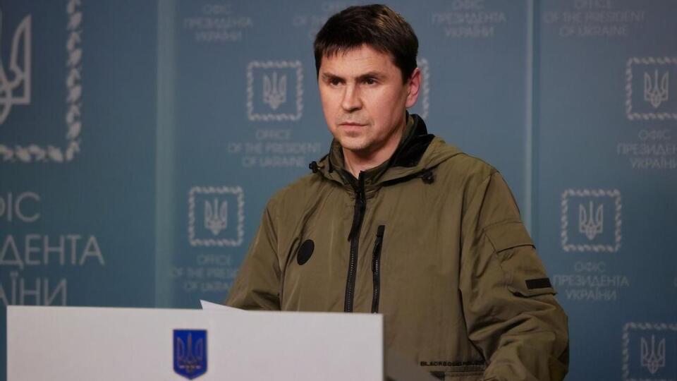 Подоляк опроверг заявление минобороны РФ о якобы атаке украинских надводных дронов, которым подверглись российские суда в Черном море