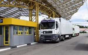 Система "єЧерга" вже працює для вантажних автомобілів, тепер вона буде доступною для рейсових автобусів, зазначив Шмигаль