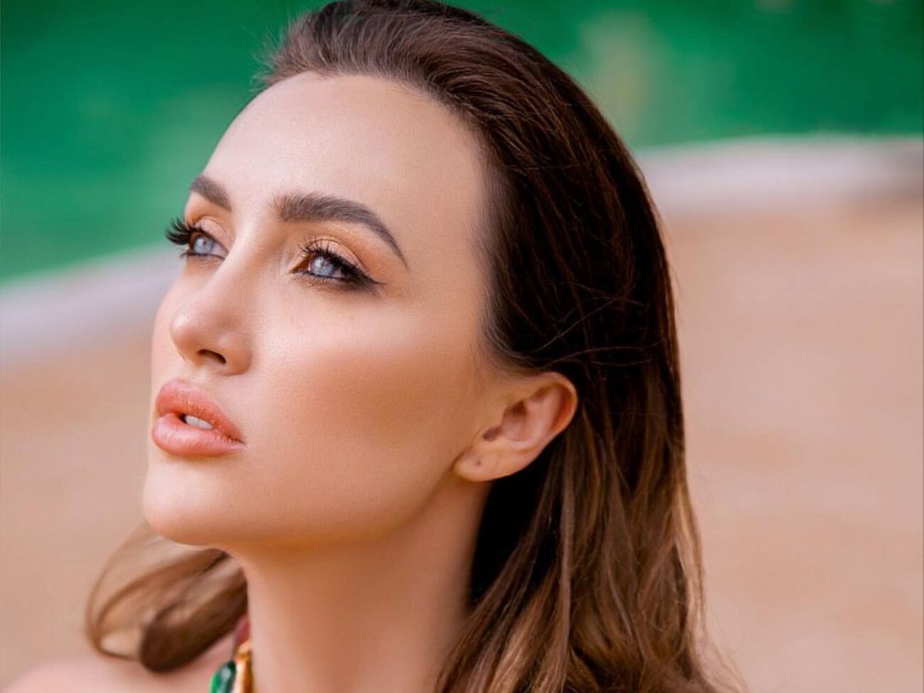 Ризатдинова показала фото из бассейна