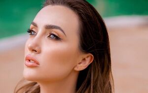 Ризатдинова показала фото из бассейна