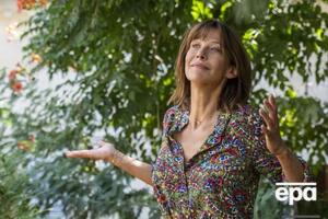 Марсо родилась в 1966 году в Париже