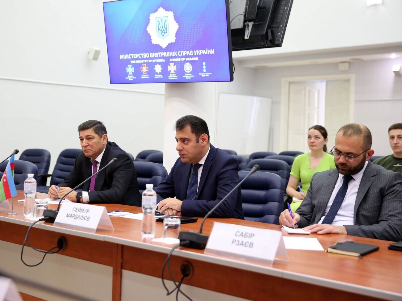 Посол Азербайджана в Украине встретился с заместителем главы МВД