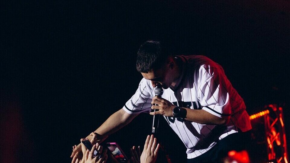 Карпук стал известен благодаря участию в шоу "Голос. Діти" на "1+1"