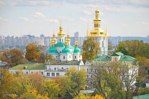 Суд признал законным расторжение договора между Киево-Печерской лаврой и монастырем УПЦ МП