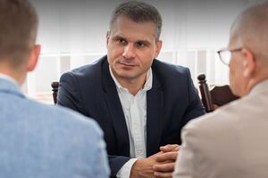По словам Железняка, Федоров не появлялся на работе в БЭБ с июля