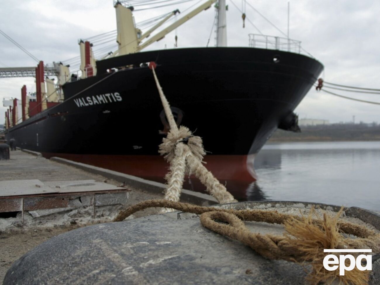 Сроки действия обозначенных Украиной коридоров пока не установлены, сообщил представитель флота