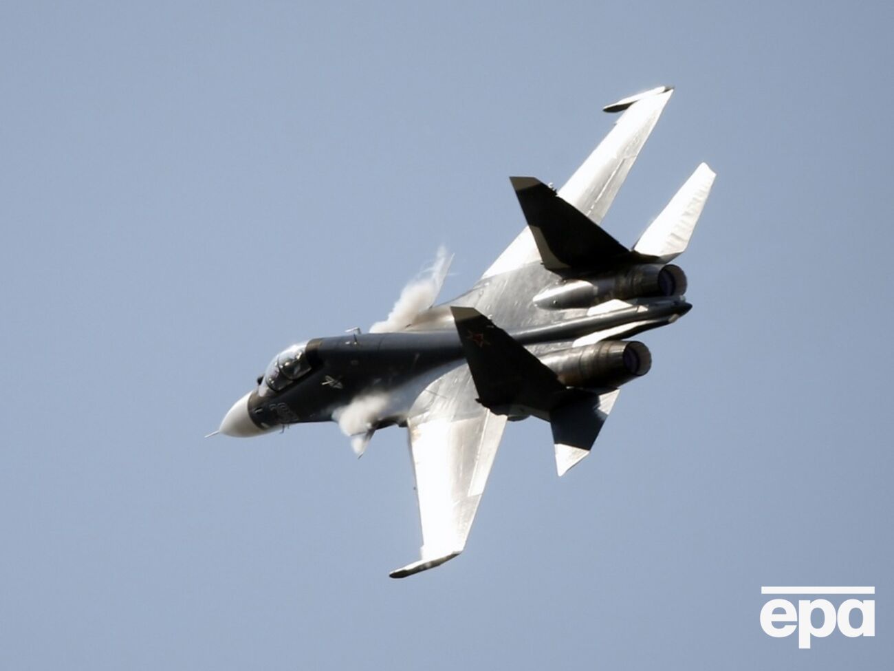 Самолет был без боекомплекта