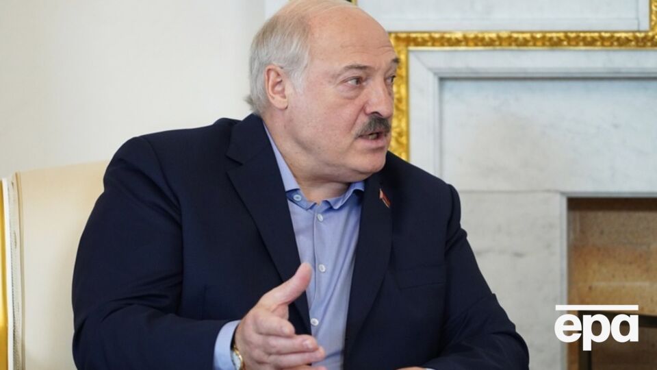 Лукашенко также обвинил США в том, что они якобы подталкивают Польшу к нагнетанию обстановки в регионе