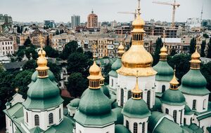 Около 30 сооружений еще остаются не под контролем заповедника "Киево-Печерская лавра"