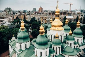 Приблизно 30 споруд іще залишаються не під контролем заповідника "Києво-Печерська лавра"