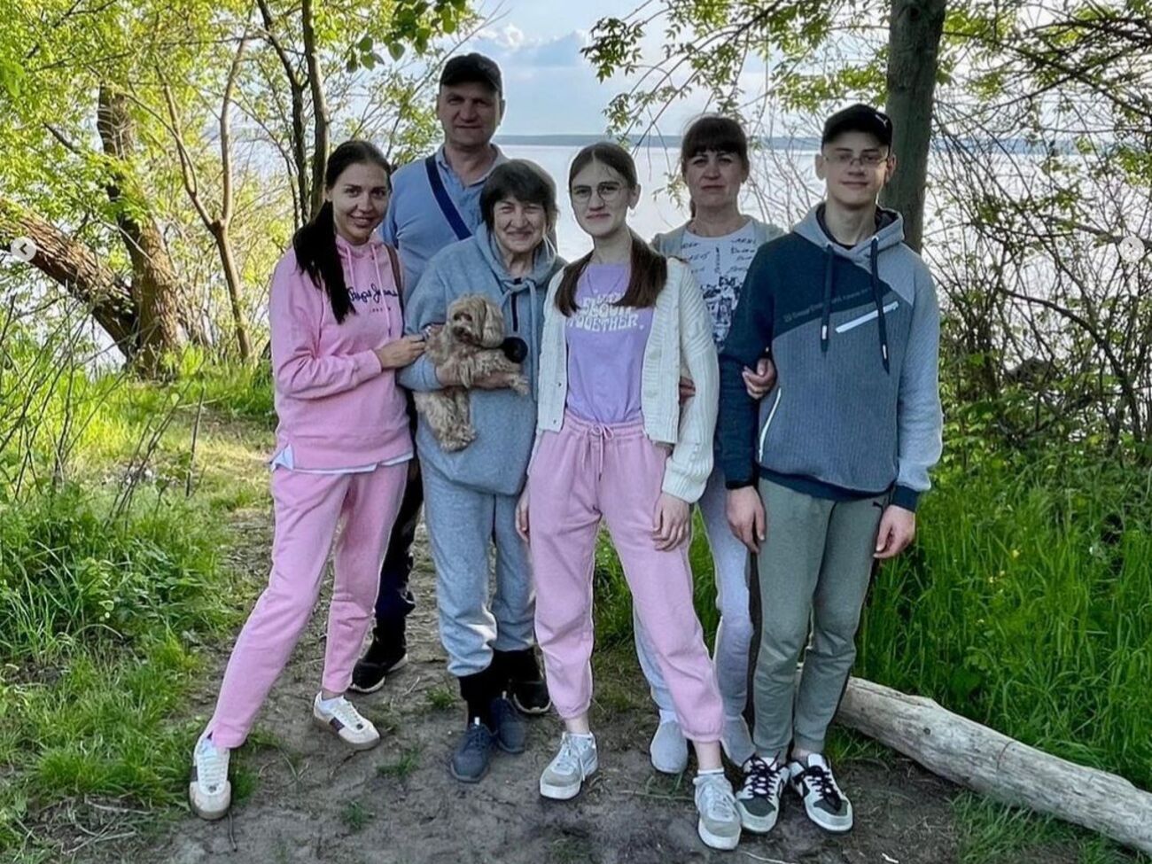 Сім'я переселенців із Маріуполя просить про допомогу