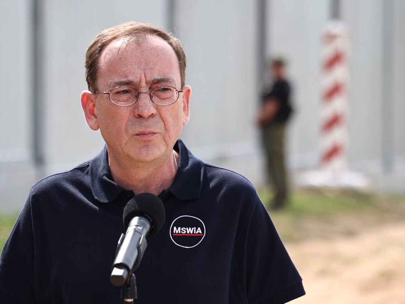 СМИ сообщали, что на улицах Кракова и Варшавы появились стикеры наемников