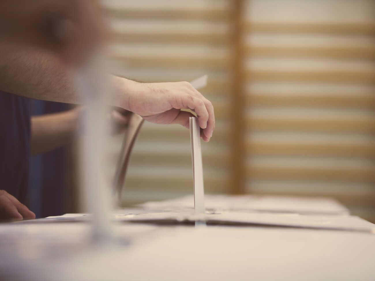 Референдум планируют провести вместе с парламентскими выборами, которые назначены на 15 октября