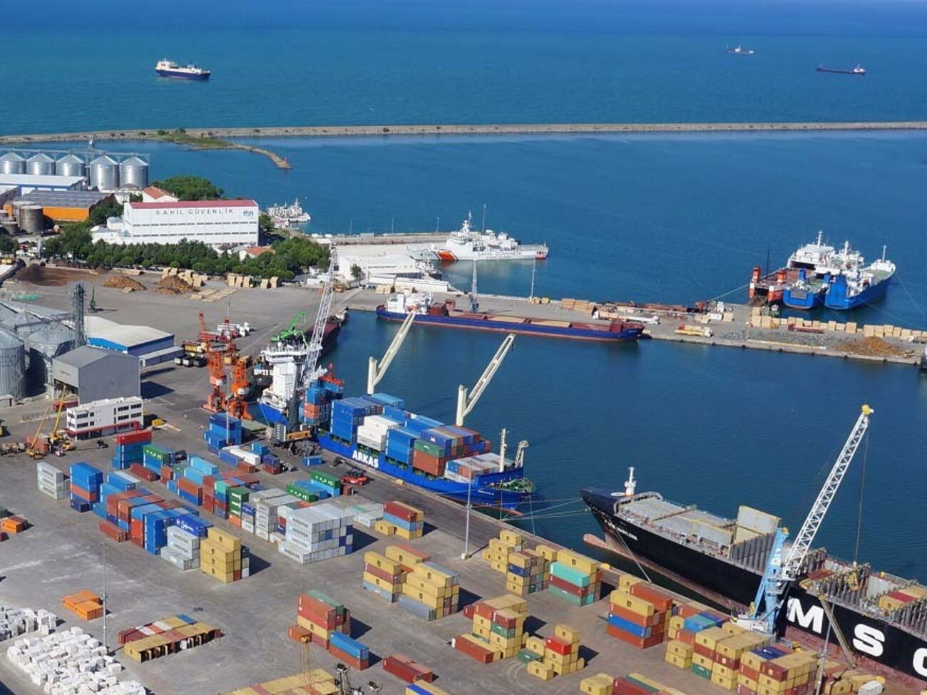 Для захисту портів і кораблів Україні потрібно більше техніки, заявили польські аналітики