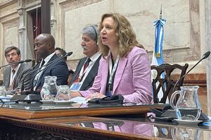 Бет ван Скаак висловилася про притягнення до відповідальності влади РФ за геноцид українців