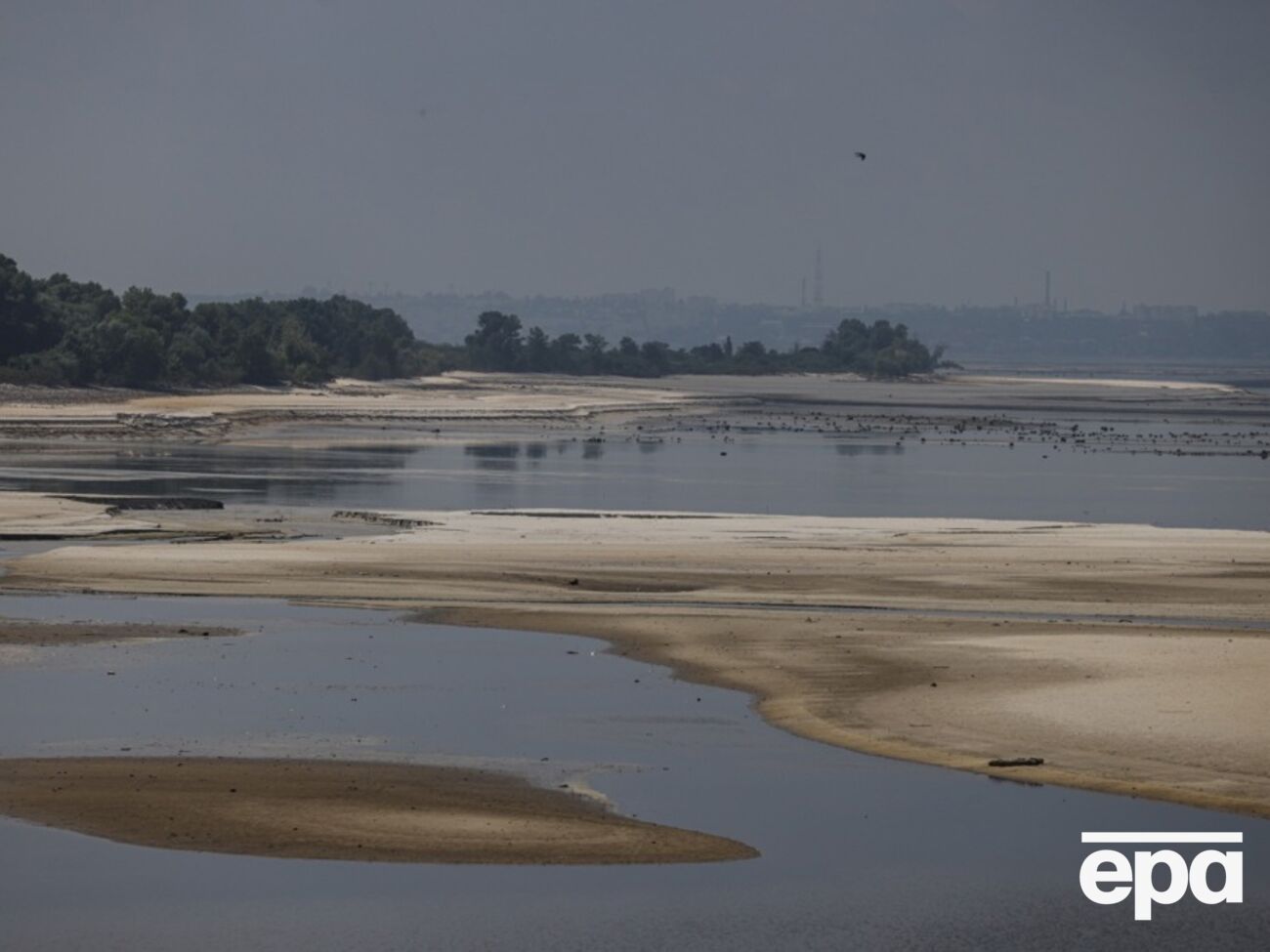 Водохранилище обмелело после подрыва оккупантами ГЭС