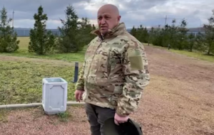 Пригожину по-прежнему стоит опасаться мести Путина, считает Грозев