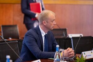 Николенко заявил, что разговоры о вступлении Украины в НАТО в обмен на отказ от части территорий являются абсолютно неприемлемыми
