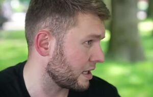 Бойового хірурга Дениса Гайдука російські тюремники били електрошокером доти, доки, за його словами, не розрядився акумулятор