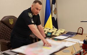 По указанию из России "воры в законе" пытались поднять бунты в тюрьмах, но им это не удалось, рассказал Выговский