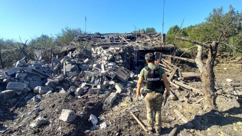В Донецкой области восемь раз за сутки враг атаковал Лиманскую общину