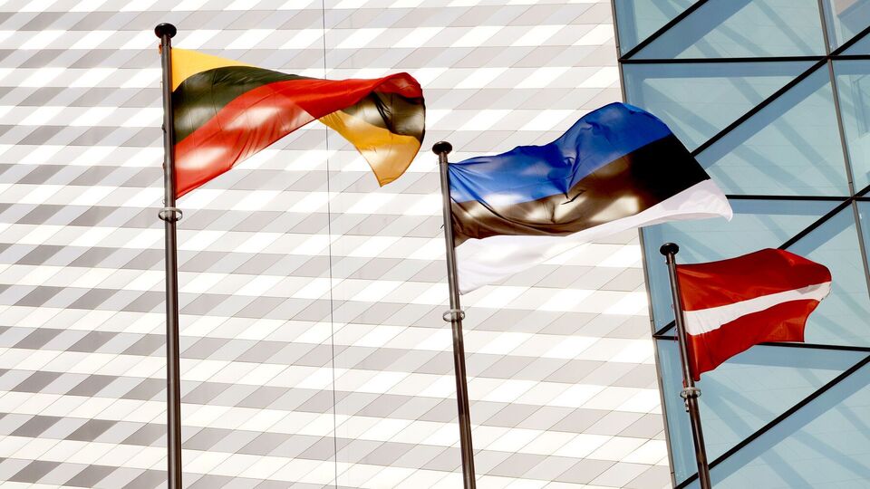 Эстония, Литва и Латвия поддержали стремление Украины вступить в НАТО