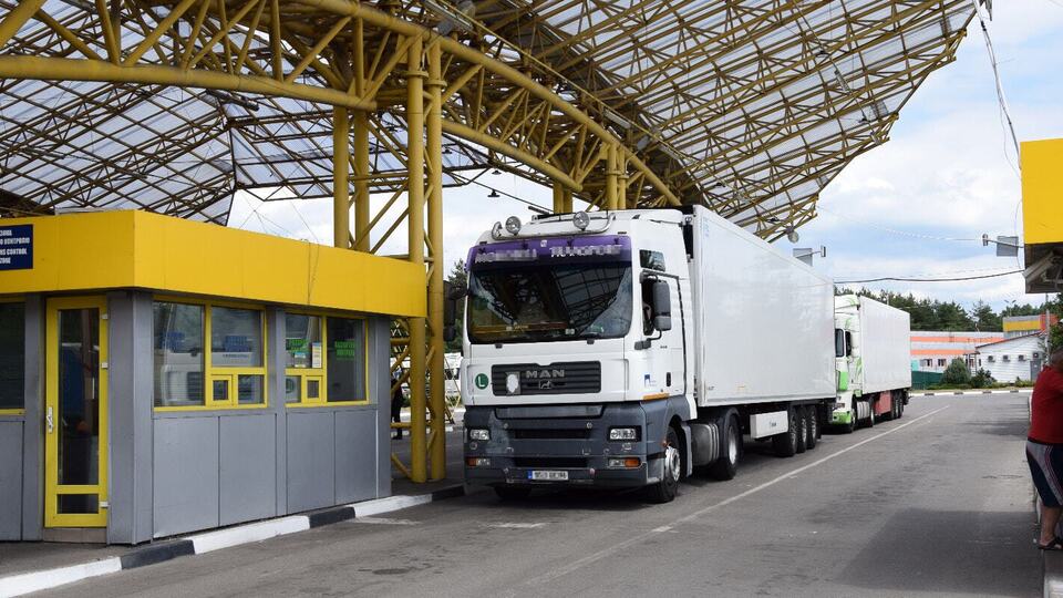 Вантажопотік до Румунії становить 18% серед усіх країн-сусідів
