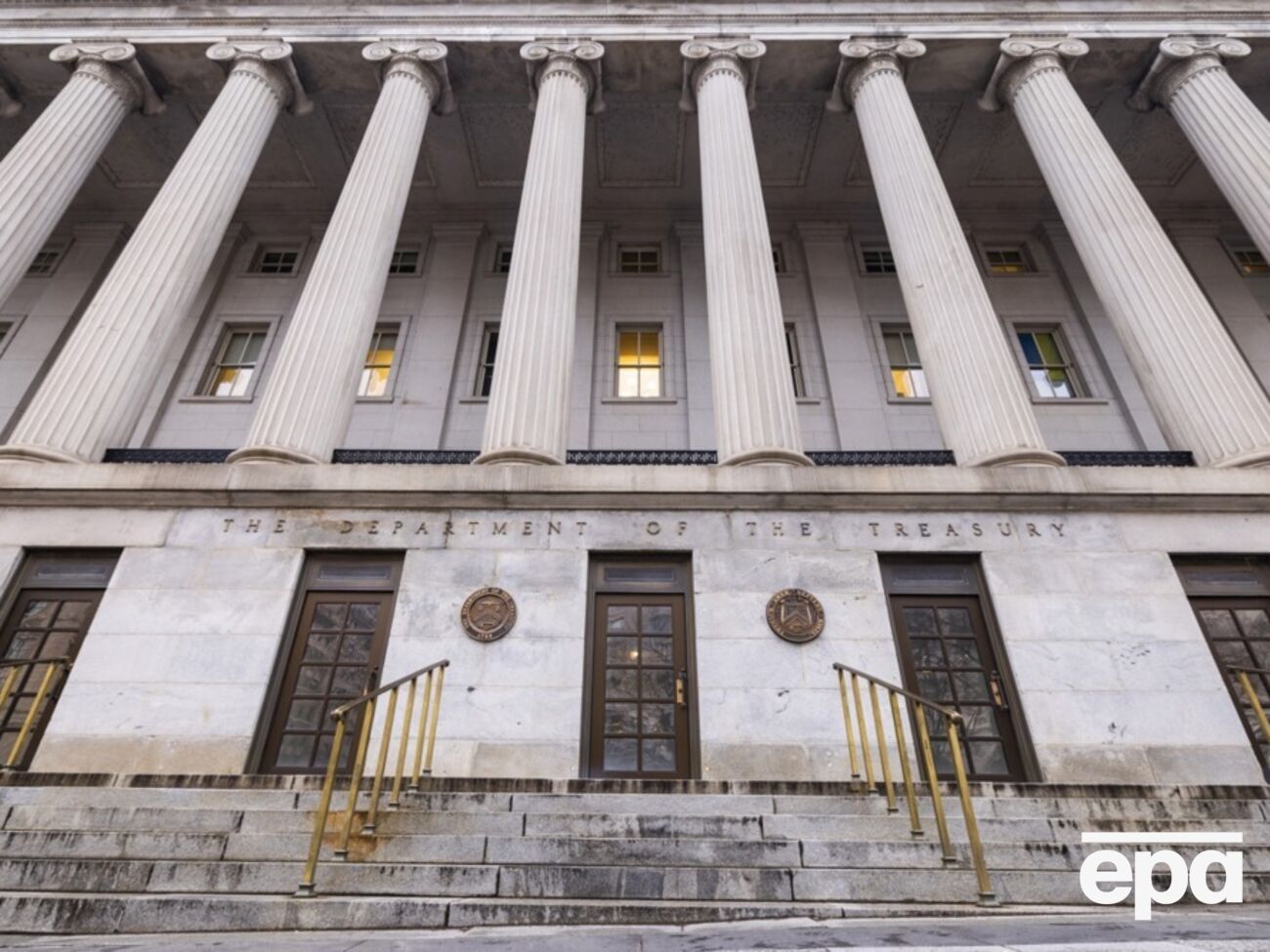 В минфине объяснили санкции стратегией США по подрыву действий третьих стран, стремящихся поддержать войну РФ против Украины